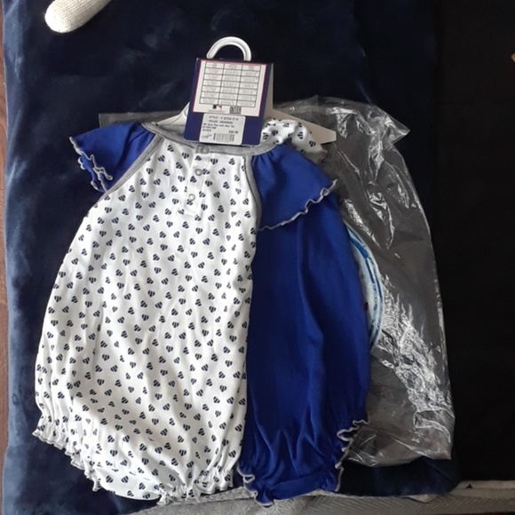 Onesies - Picture 2 of 2